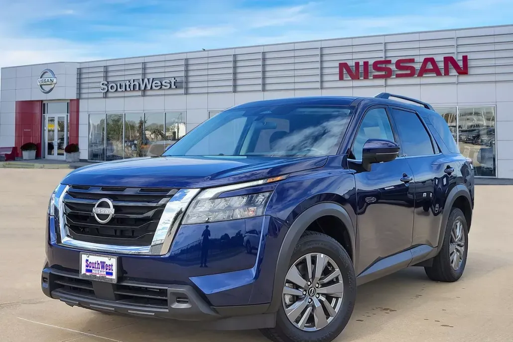 2025 Nissan Pathfinder SV photo 1