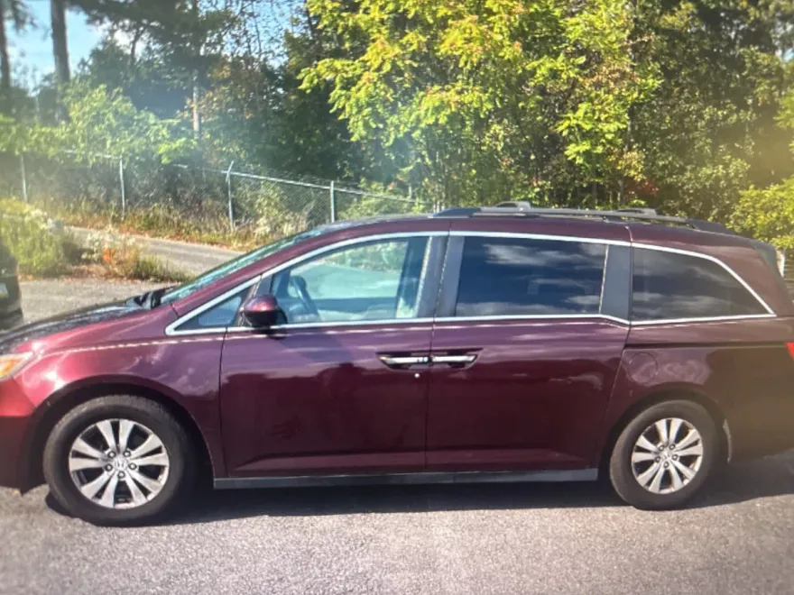 2014 Honda Odyssey EX-L photo 1