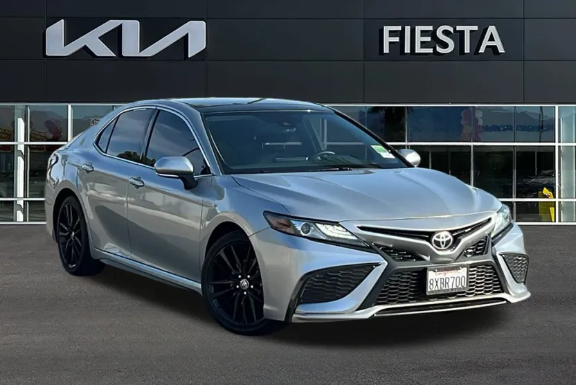 2021 Toyota Camry XSE photo 1