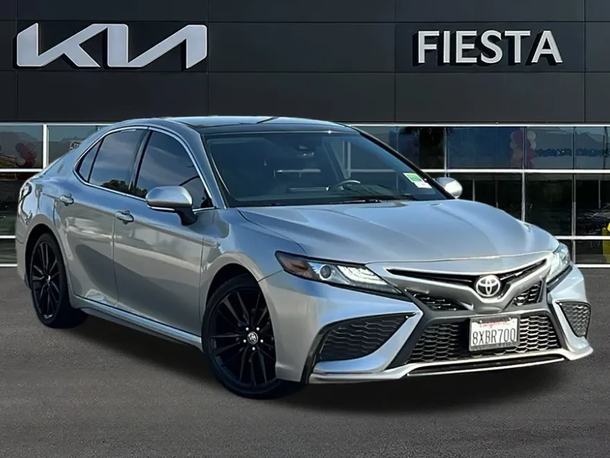 2021 Toyota Camry XSE photo 1