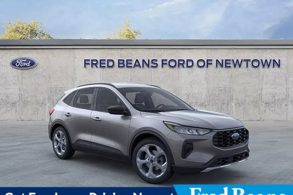 2025 Ford Escape ST-Line photo 1