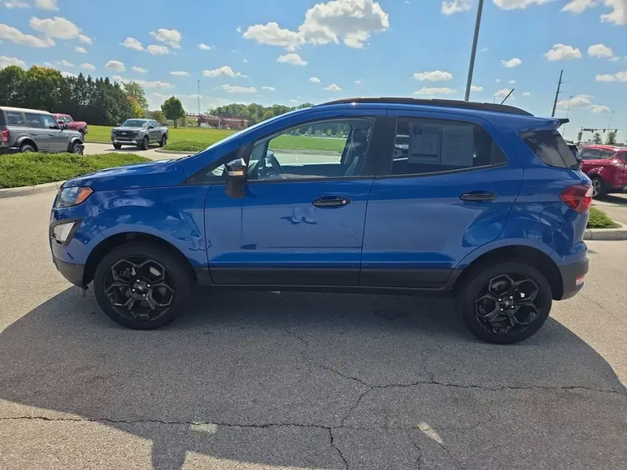 2022 Ford EcoSport SES photo 1