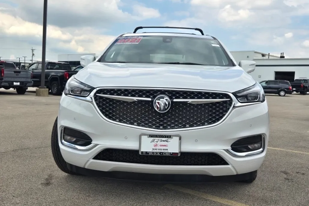 2021 Buick Enclave Avenir photo 1