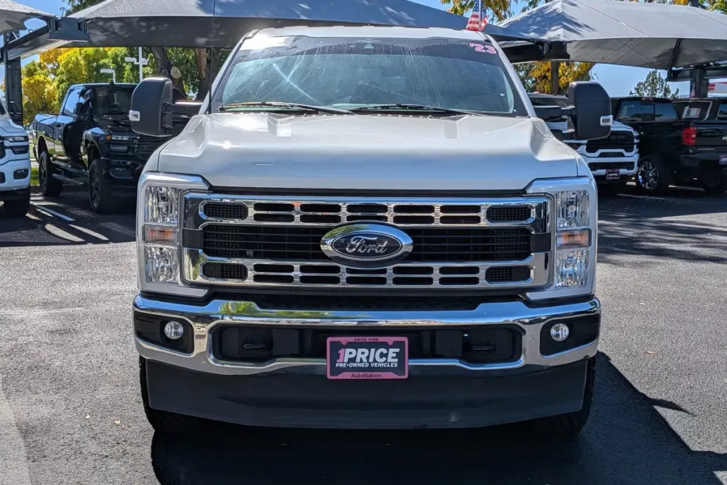 2023 Ford F-350 XLT photo 1