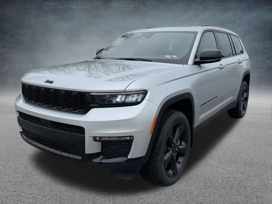 2025 Jeep Grand Cherokee L photo 1