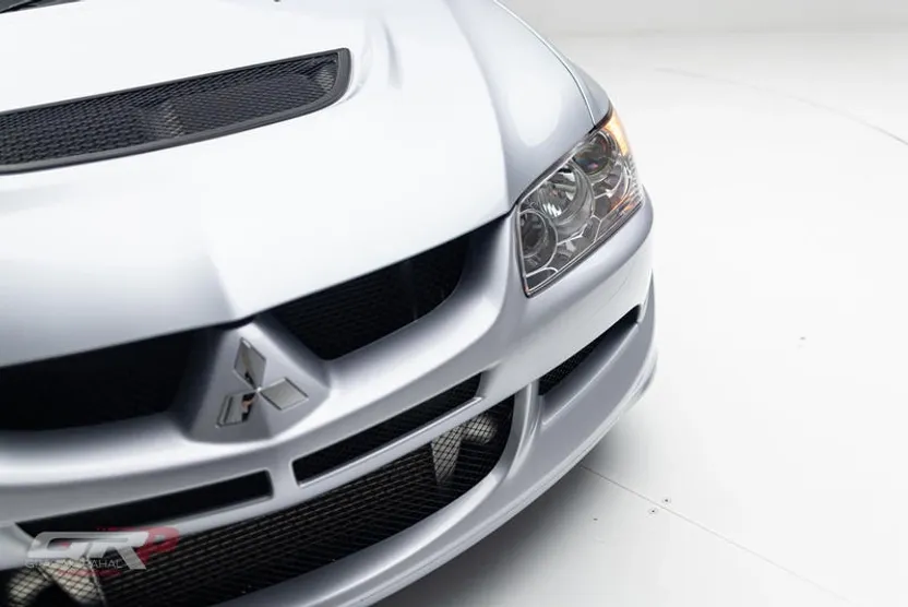 2005 Mitsubishi Lancer Evolution MR photo 1
