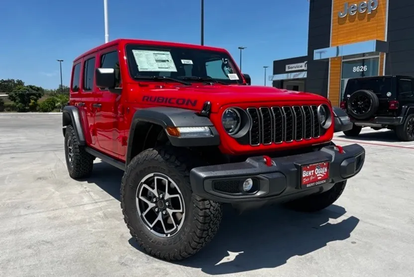 2025 Jeep Wrangler Rubicon photo 1