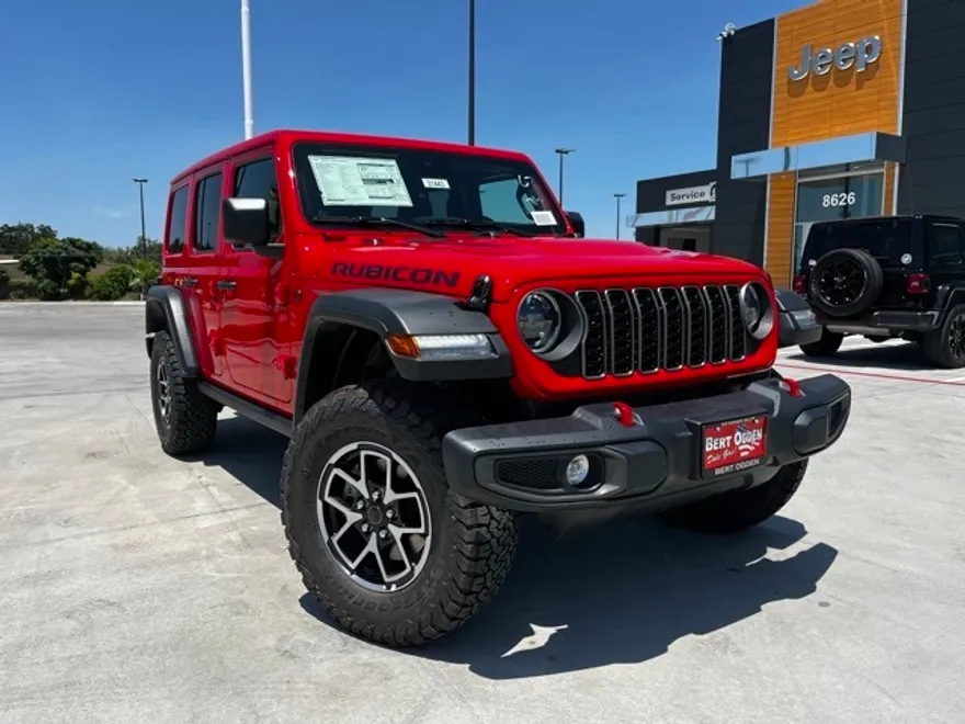 2025 Jeep Wrangler Rubicon photo 1