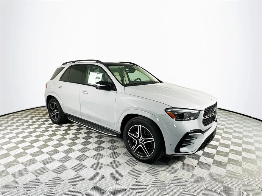 2026 Mercedes Benz GLE 450 4MATIC photo 1