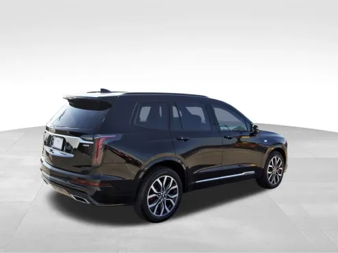 2025 Cadillac XT6 Sport photo 4