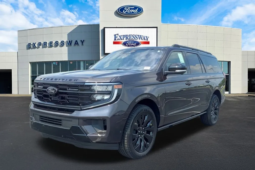2025 Ford Expedition MAX Platinum photo 1