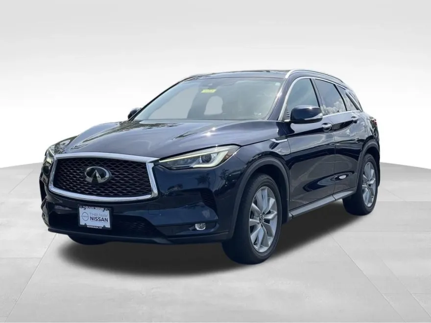 2022 Infiniti QX50 Luxe photo 1