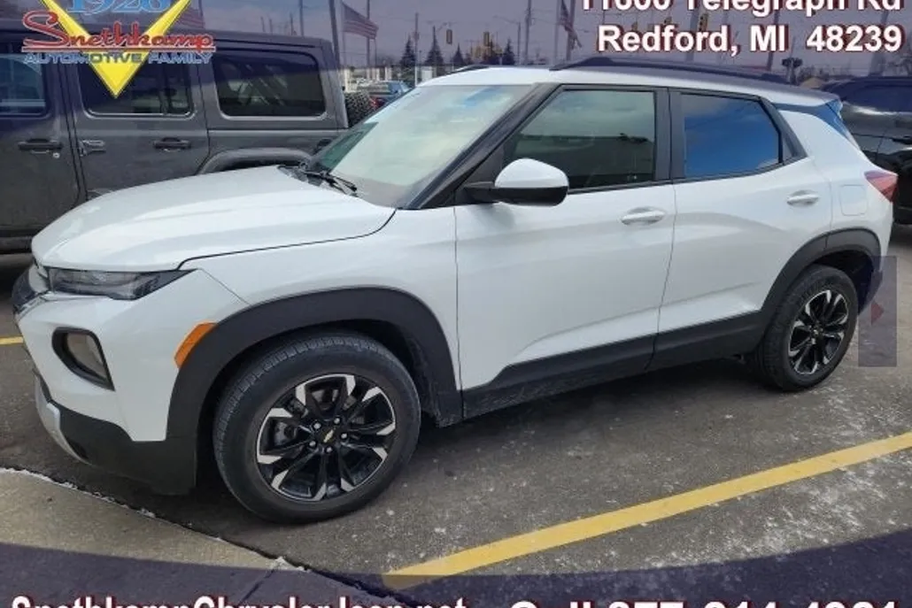 2022 Chevrolet Trailblazer LT photo 1