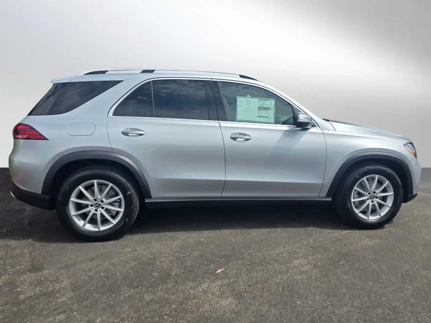 2026 Mercedes Benz GLE 450e 4MATIC photo 1
