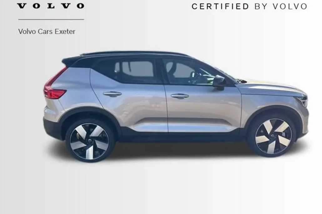 2023 Volvo XC40 Recharge Ultimate photo 1