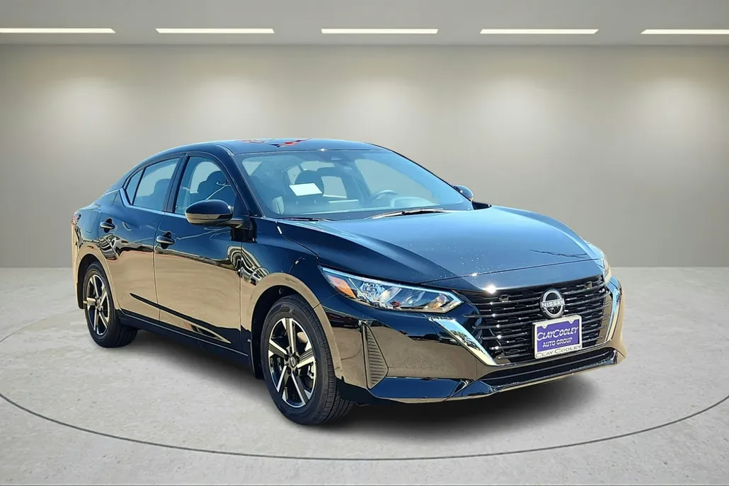 2025 Nissan Sentra SV photo 2