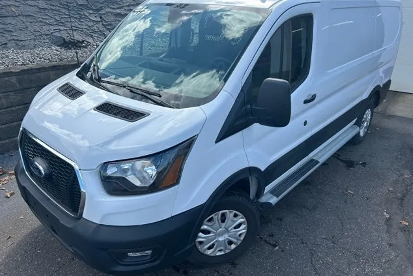 2024 Ford Transit photo 1