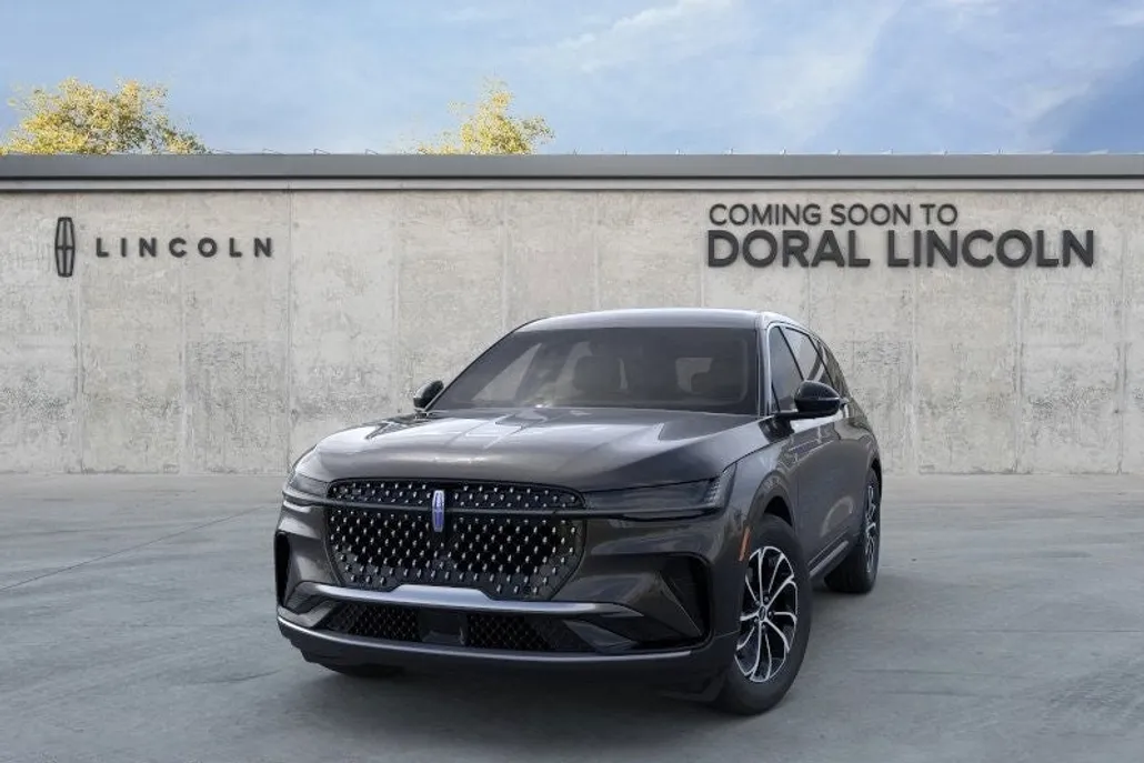 2025 Lincoln Nautilus Premiere photo 1