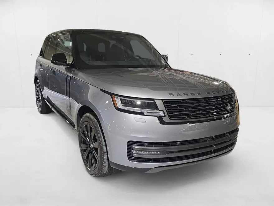 2025 Land Rover Range Rover SE photo 1