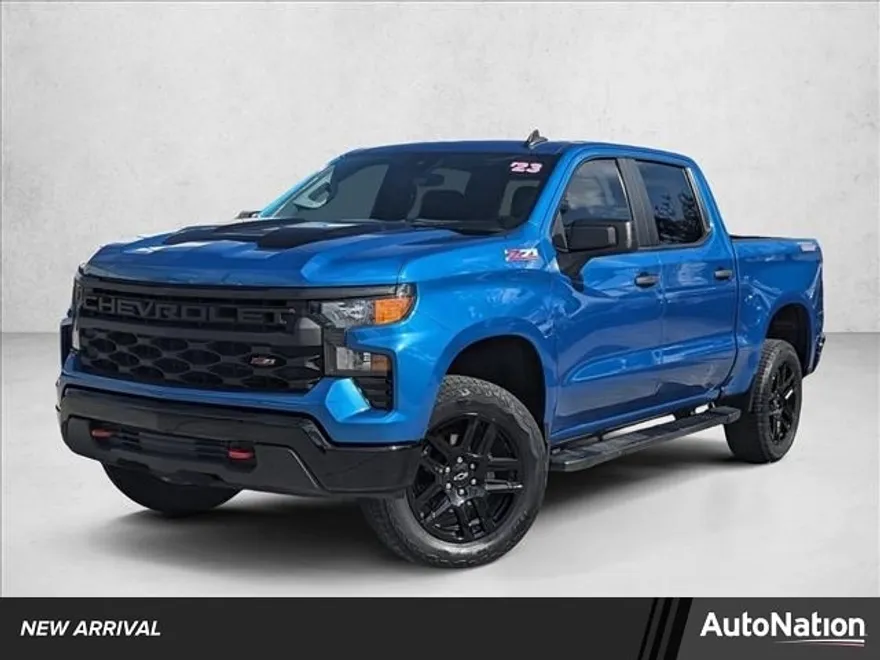 2023 Chevrolet Silverado 1500 Custom Trail Boss photo 1