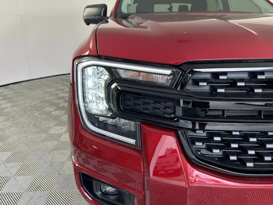 2025 Ford Ranger XLT photo 1