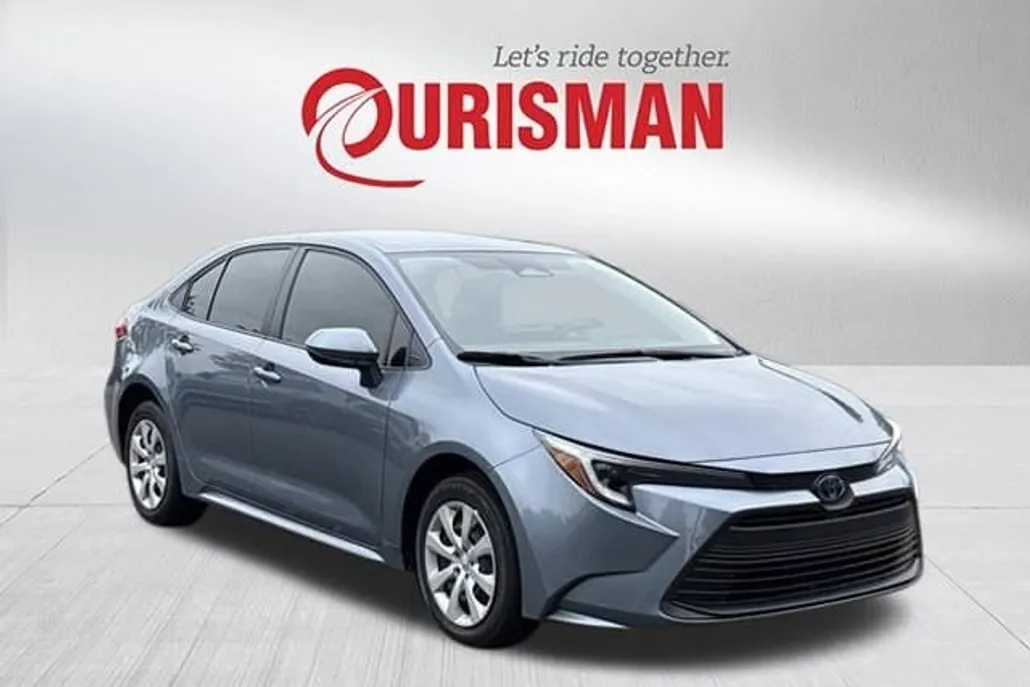 2025 Toyota Corolla Hybrid LE photo 1