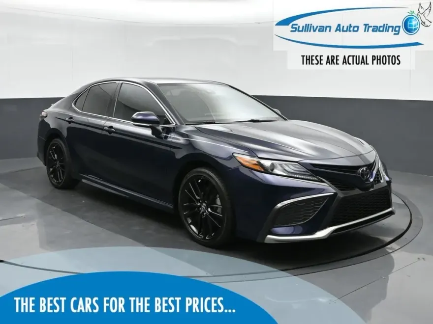 2021 Toyota Camry XSE photo 1