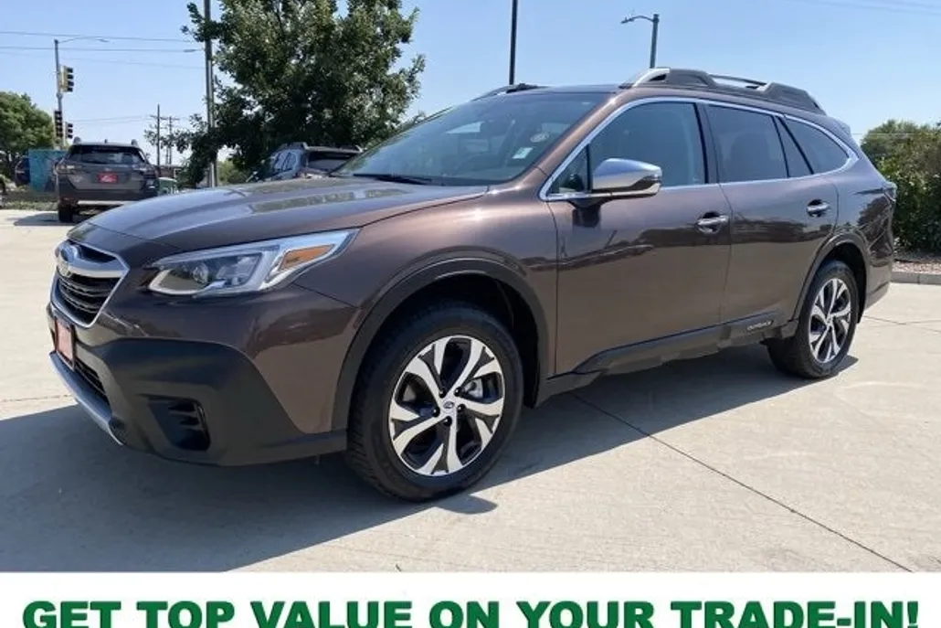 2020 Subaru Outback Touring XT photo 1