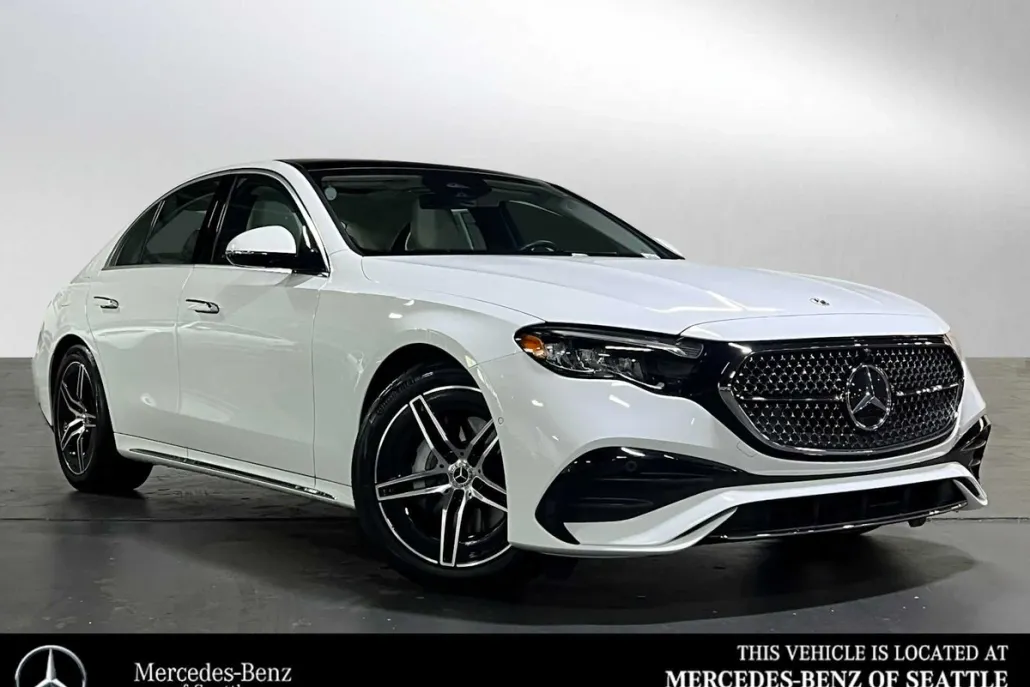 2025 Mercedes Benz E 350 photo 1