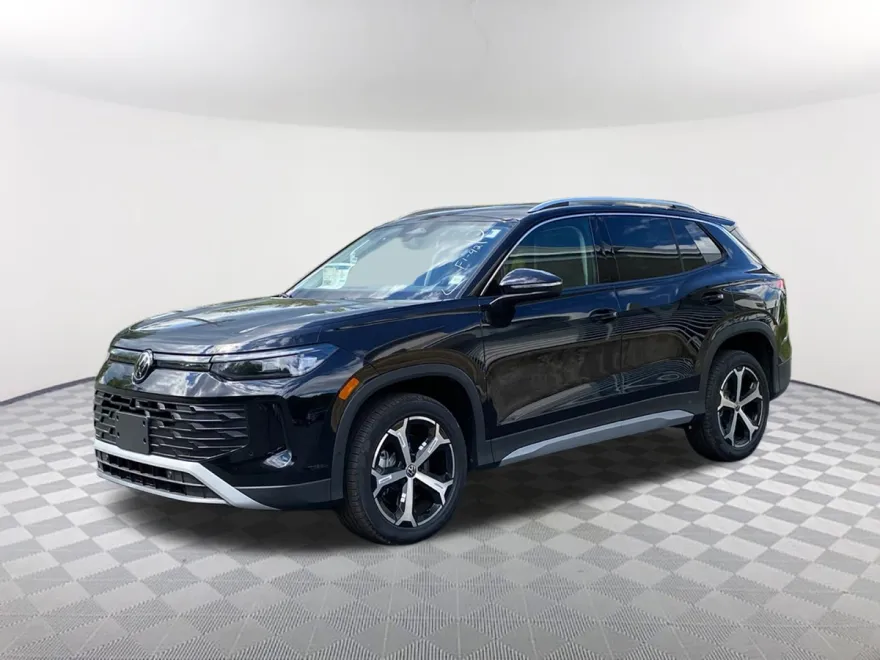 2025 Volkswagen Tiguan SE photo 1