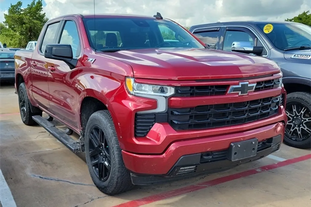 2023 Chevrolet Silverado 1500 RST photo 1