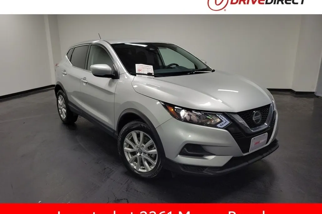 2022 Nissan Rogue Sport S photo 1