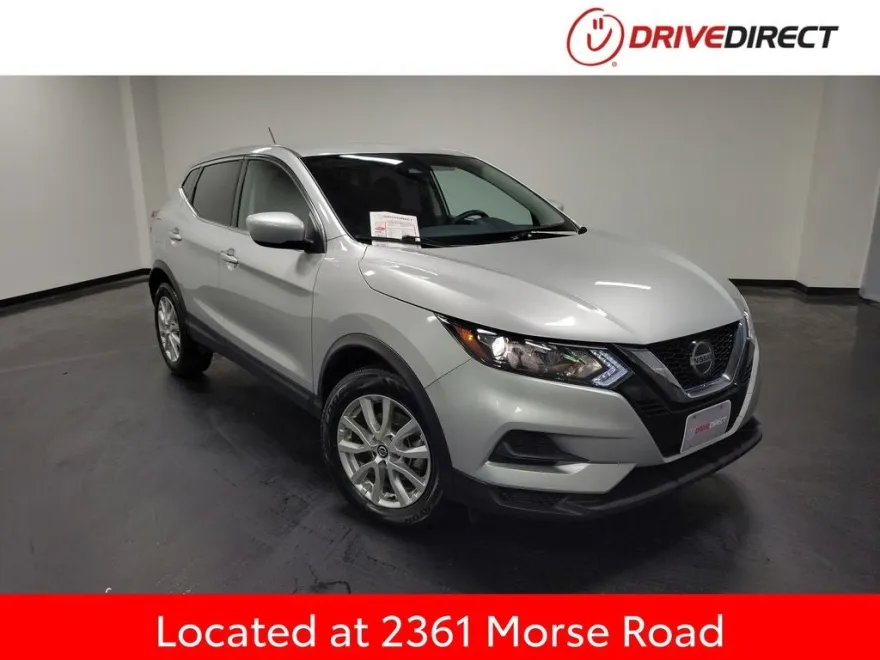 2022 Nissan Rogue Sport S photo 1
