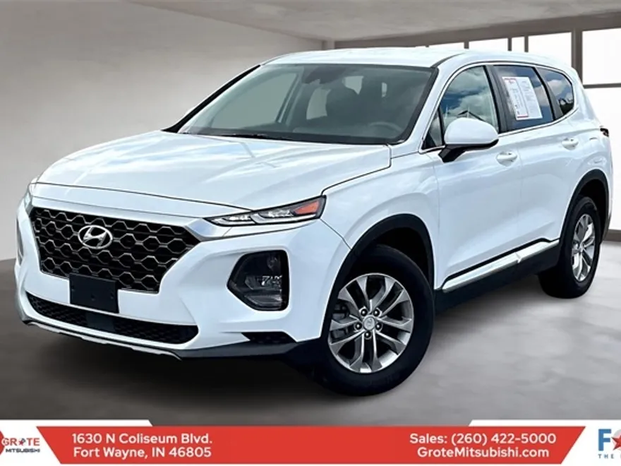 2020 Hyundai Santa Fe SE photo 1