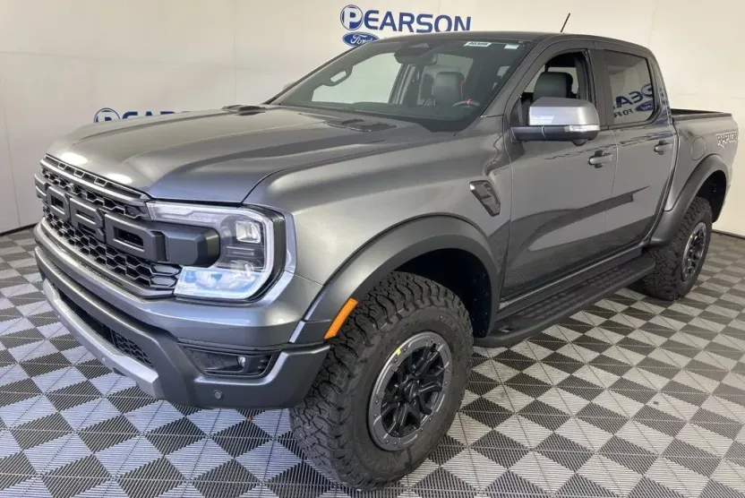 2025 Ford Ranger Raptor photo 1