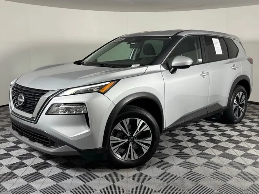 2023 Nissan Rogue SV photo 1