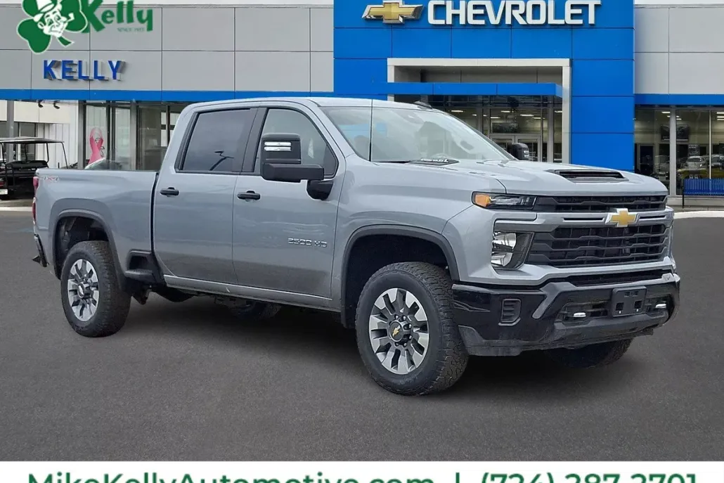 2025 Chevrolet Silverado 2500HD Custom photo 1