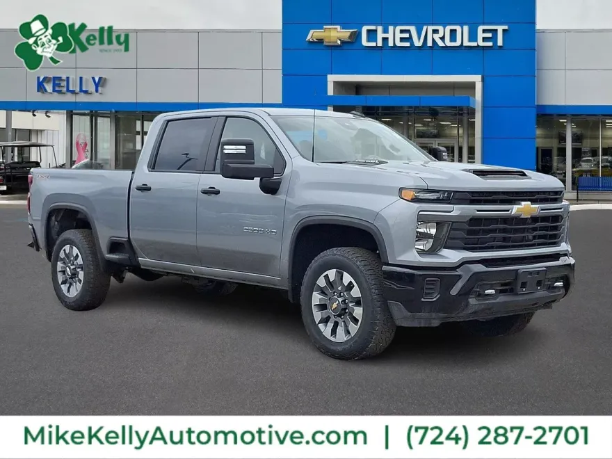 2025 Chevrolet Silverado 2500HD Custom photo 1