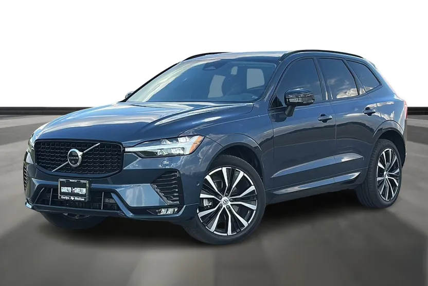 2023 Volvo XC60 B5 Plus photo 1