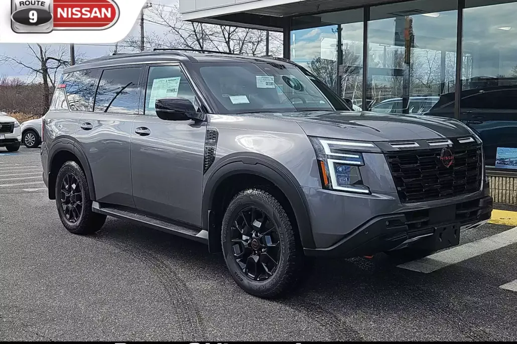 2025 Nissan Armada photo 1