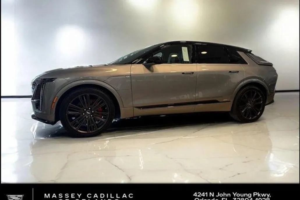 2026 Cadillac Lyriq photo 1