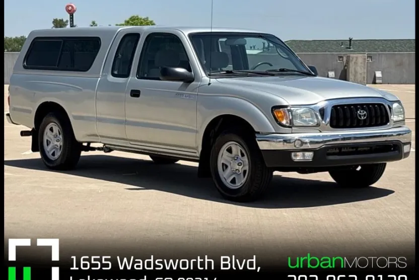 2003 Toyota Tacoma XtraCab photo 1