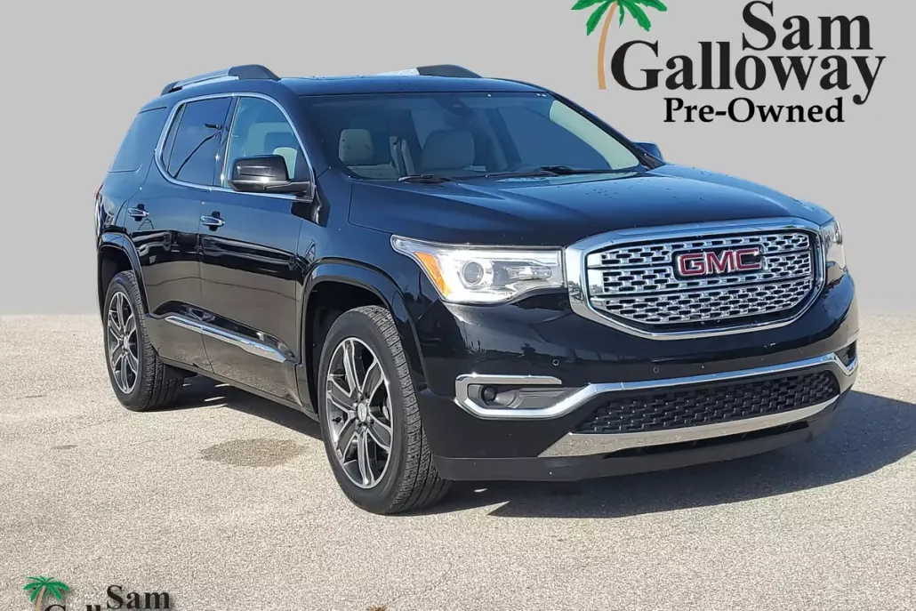 2018 Gmc Acadia Denali photo 1