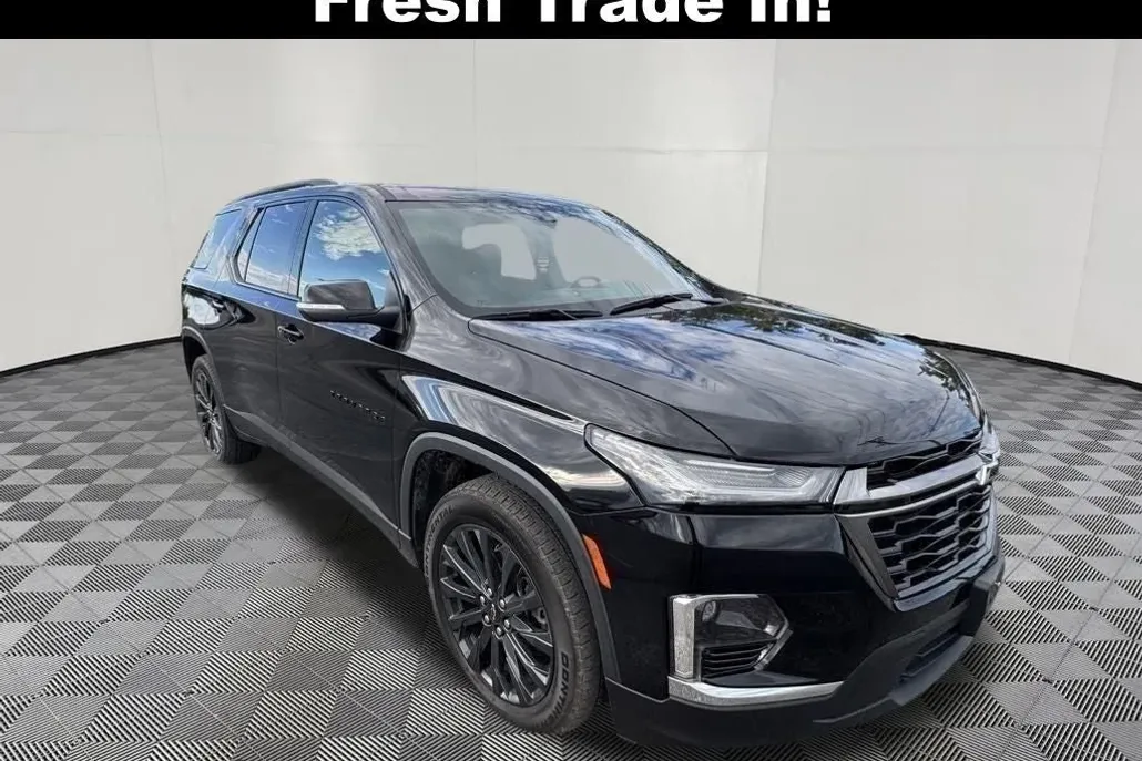 2023 Chevrolet Traverse RS photo 1