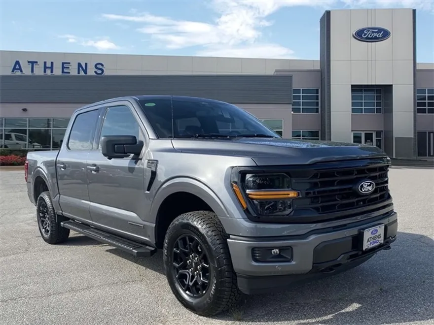 2025 Ford F-150 XLT photo 1