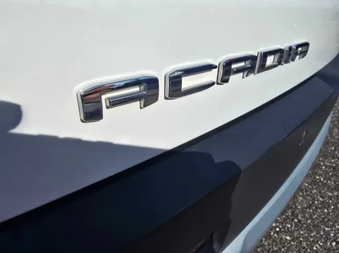 2021 Gmc Acadia SLT photo 4