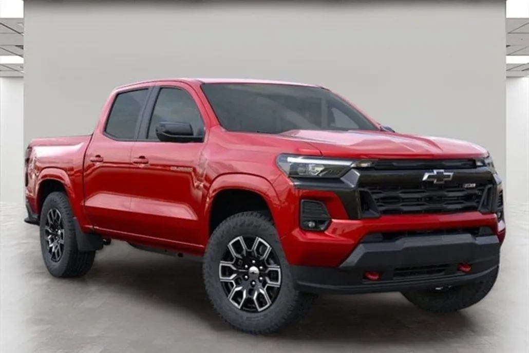 2026 Chevrolet Colorado Z71 photo 1
