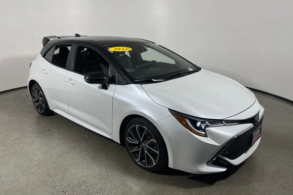 2022 Toyota Corolla XSE photo 1