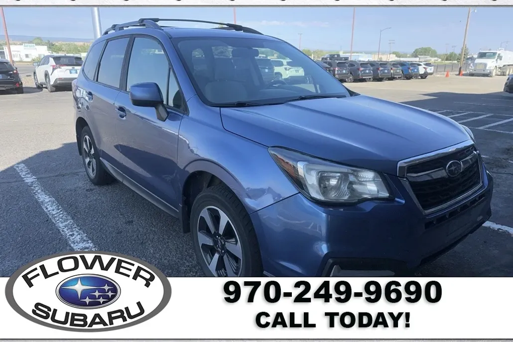 2017 Subaru Forester 2.5i Premium photo 1
