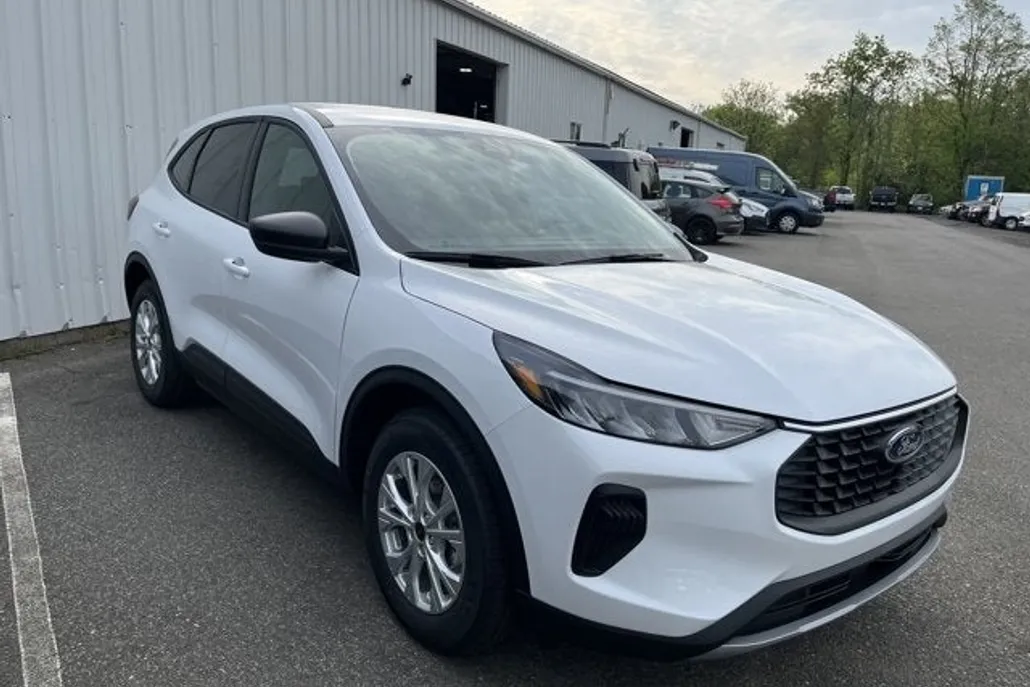 2025 Ford Escape Active photo 1